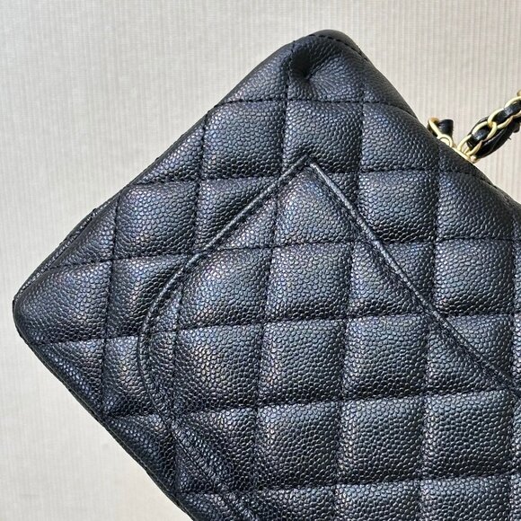Chanel Medium Classic Double Flap - Picture 8 of 9